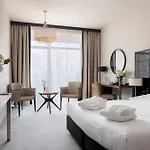 Diune By Zdrojowa מלון 5*